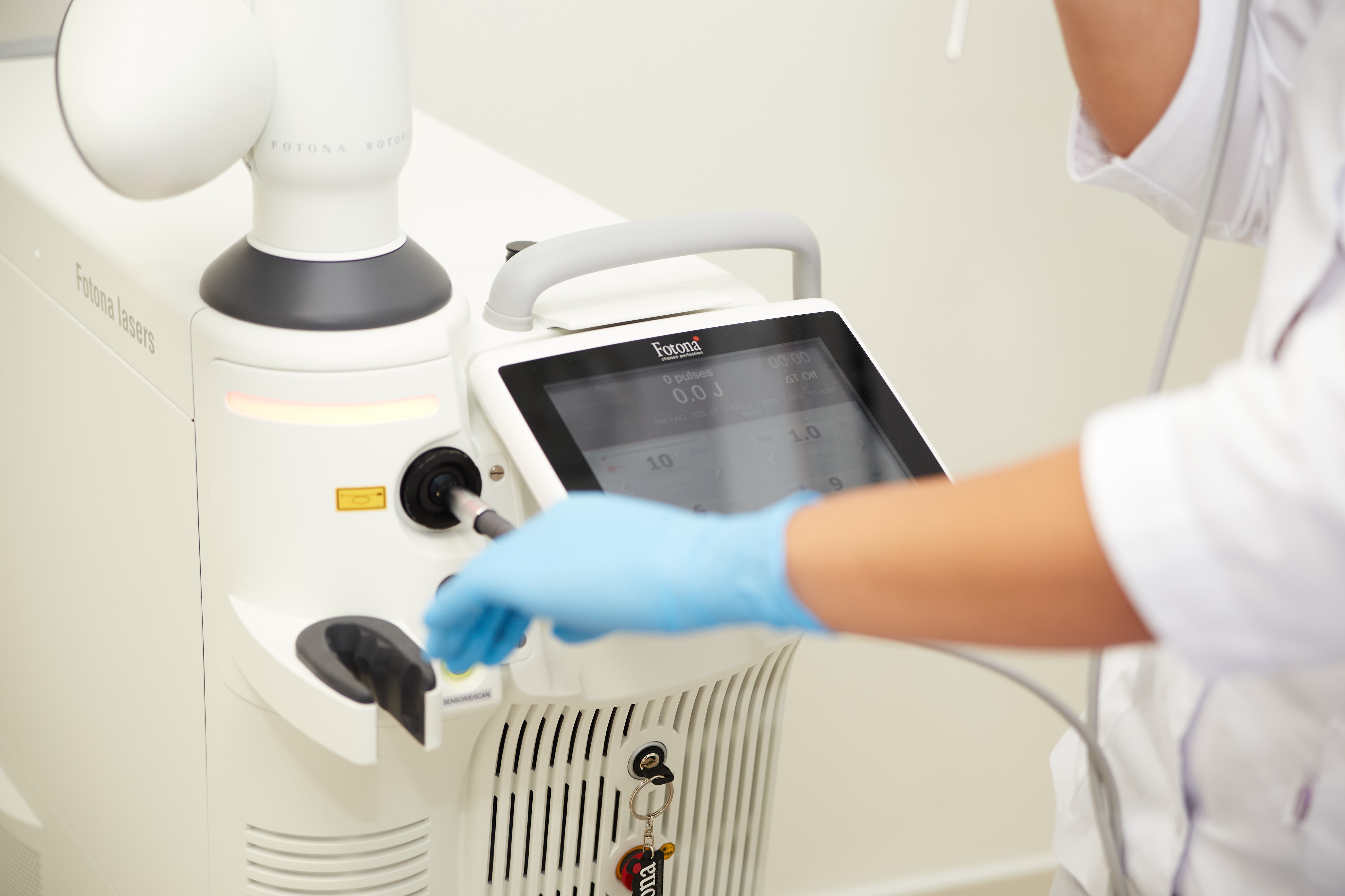 Rejuvenarea zonei ochilor- Smooth Eye
